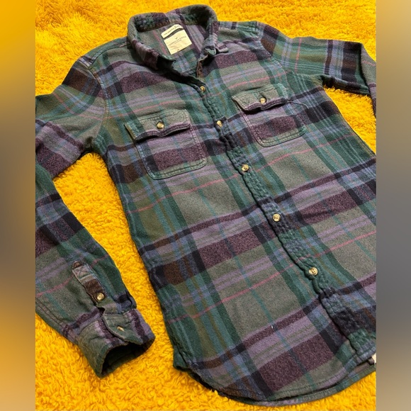 American Eagle Outfitters Plaid Button Down - Picture 2 of 5